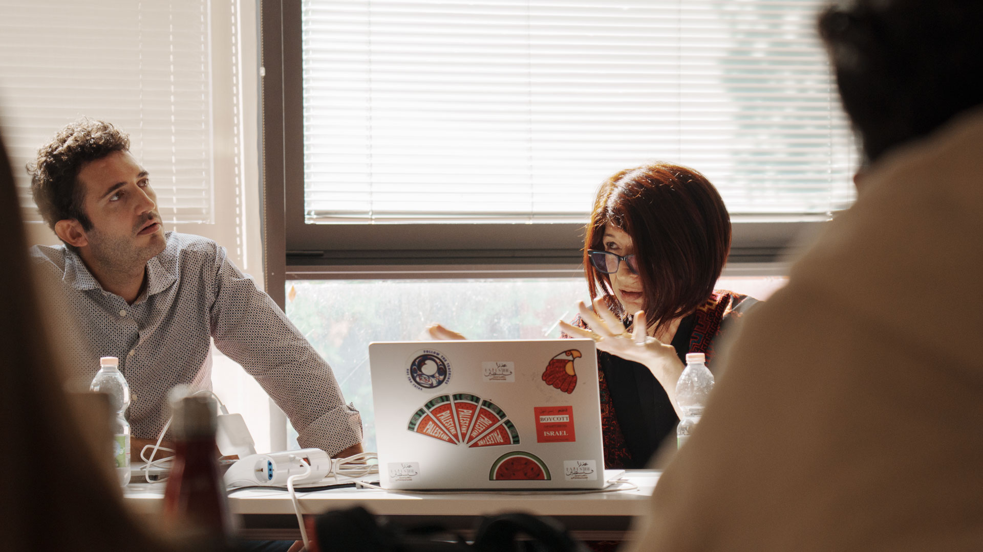 La regista palestinese Rehab Nazzal incontra gli studenti di cinema di Mohole.