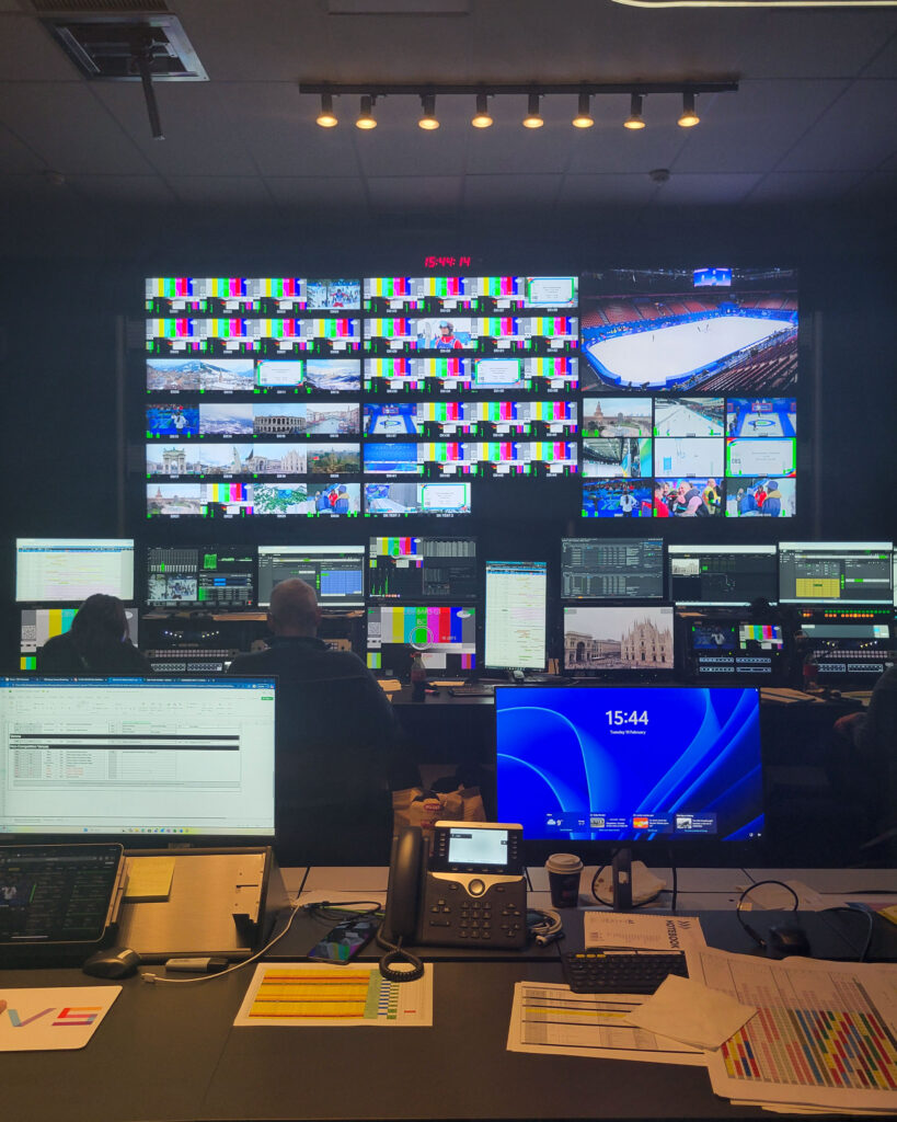La sala regia delle Olimpiadi Invernali di Milano - Cortina